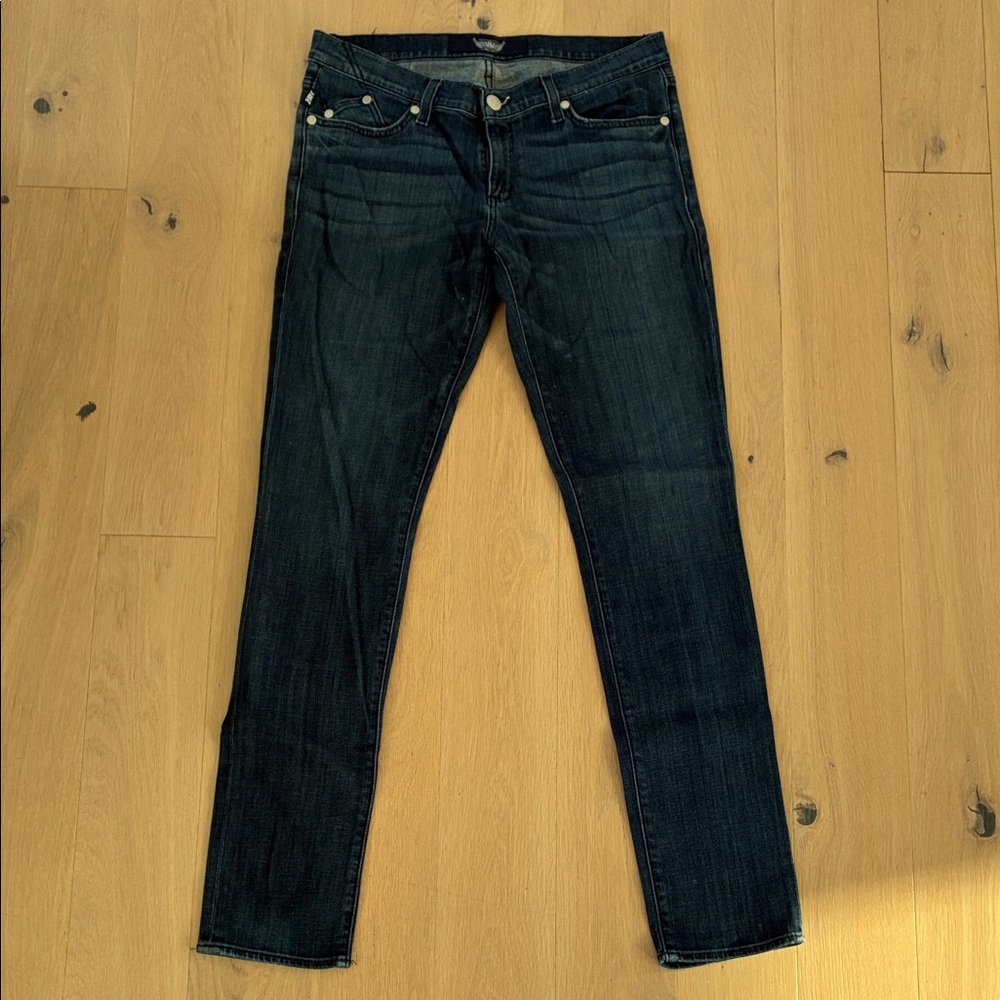 Rock and Republic straight leg jeans